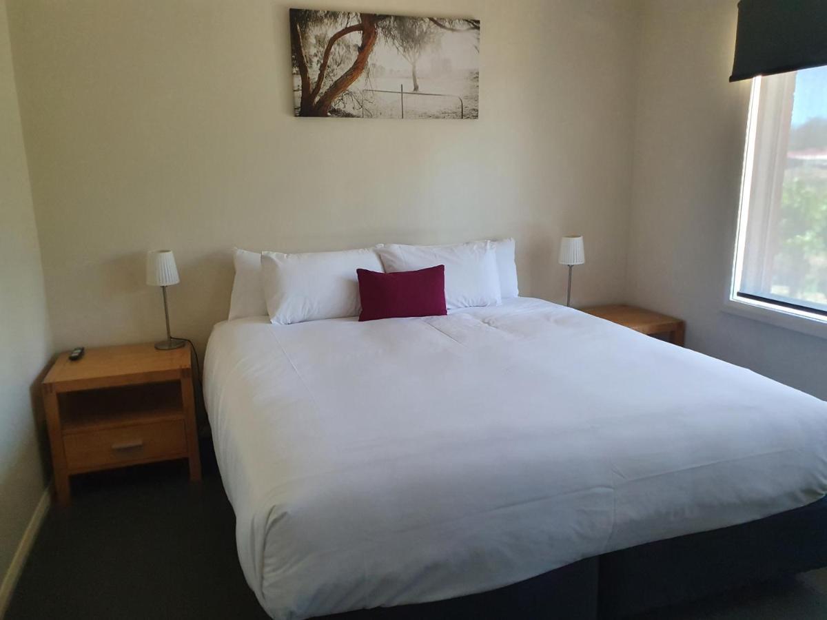 Comfort Inn Bishops Lodge Hay Exterior foto